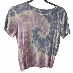 Hollister ruffle hem blue and pink tie dye t shirt